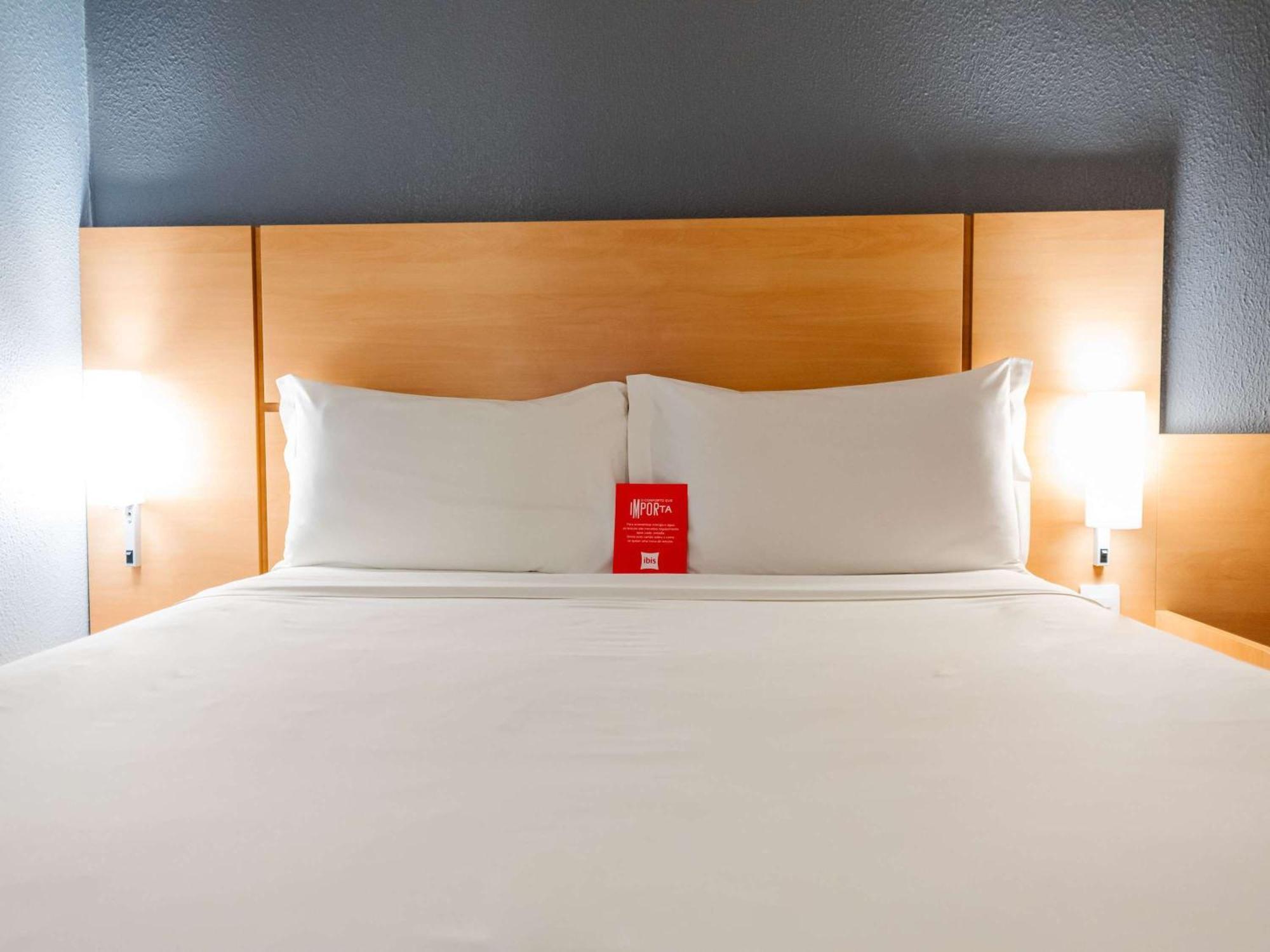 Ibis Joinville Exteriör bild