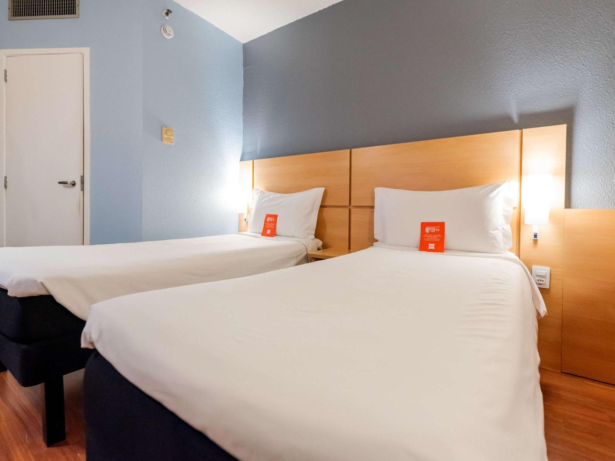 Ibis Joinville Exteriör bild