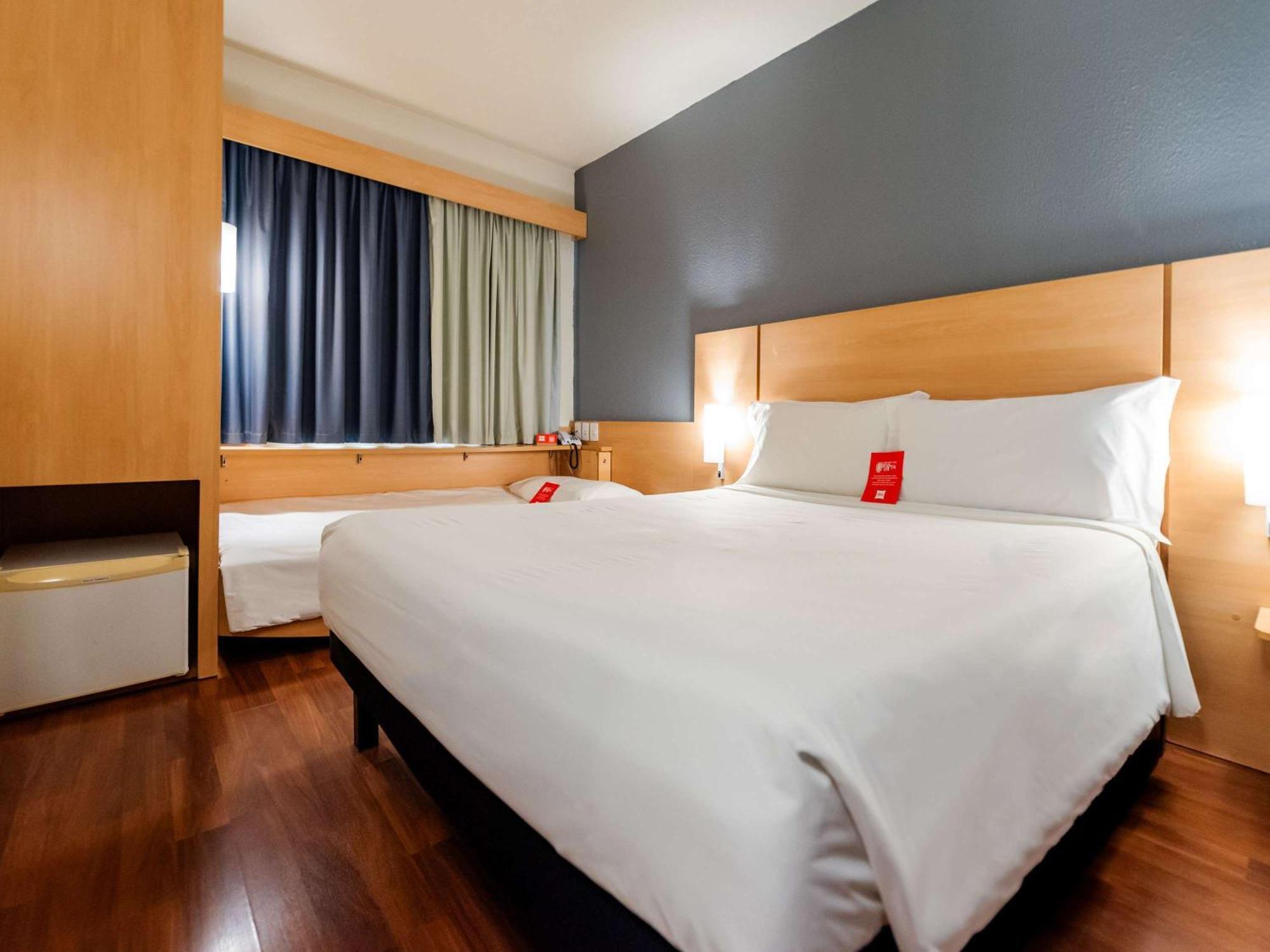 Ibis Joinville Exteriör bild