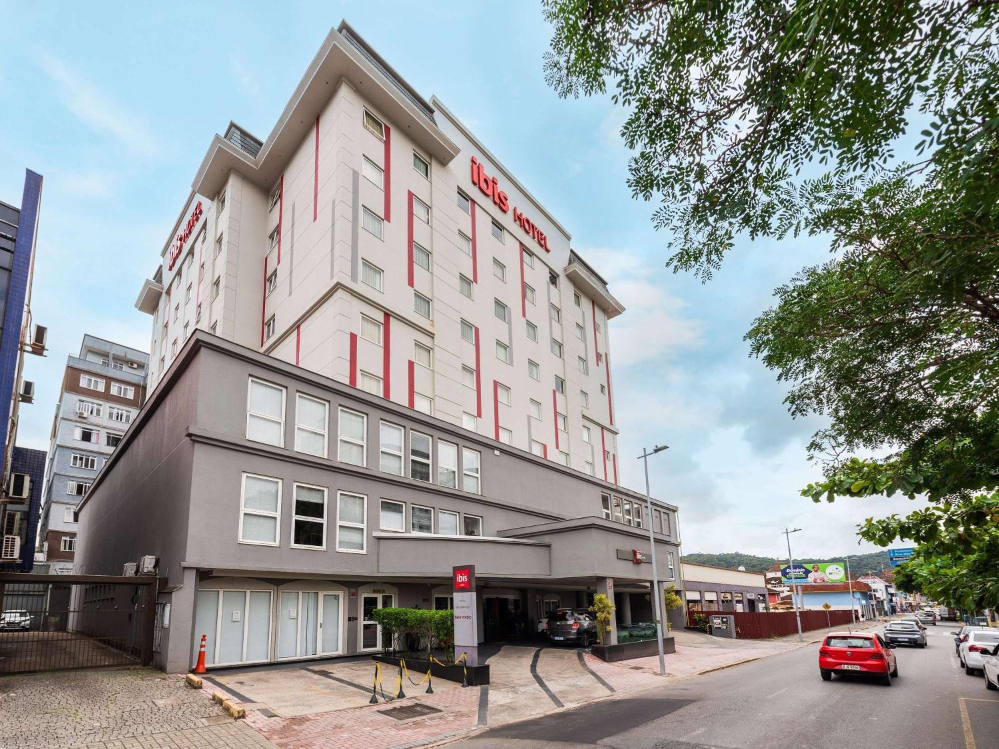 Ibis Joinville Exteriör bild
